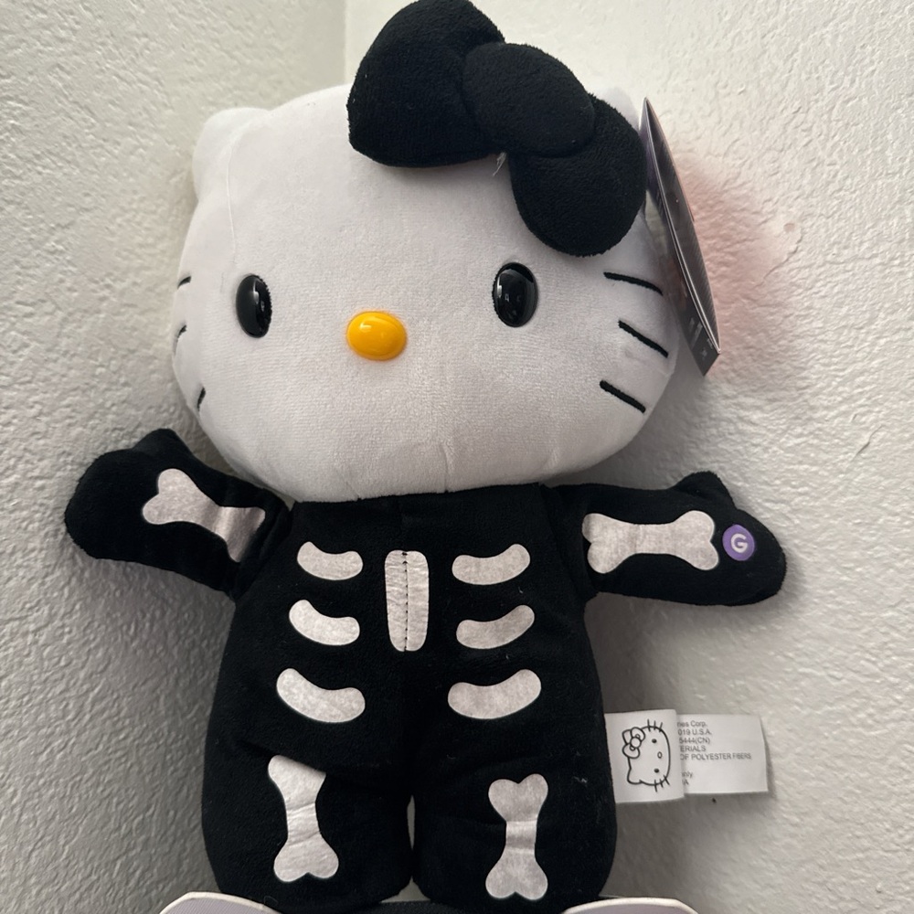 Sanrio Hello Kitty Skeleton Stepper